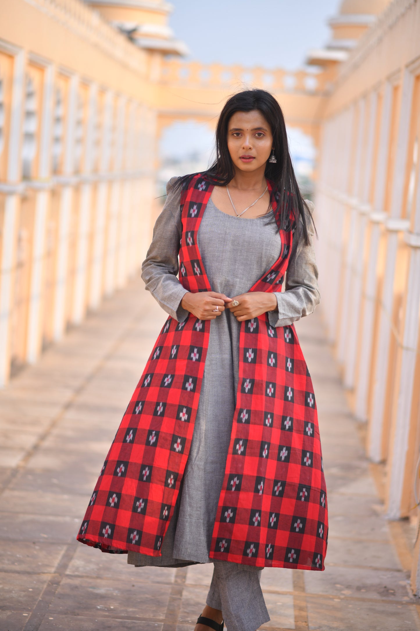 Handloom Star Marron & Grey Kurta Shrug Set