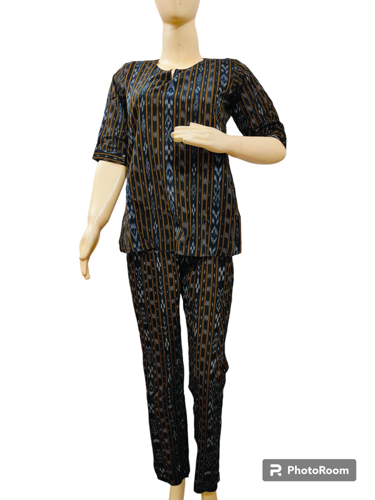 Handloom Women Black Cood Set