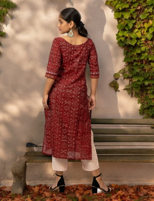 Handloom Women Maroon Stright Kurta