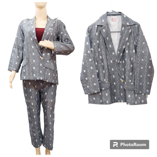 Handloom Women Sliver Blazer Suit