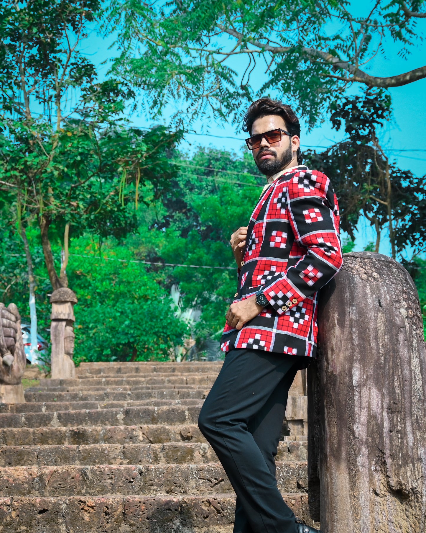 Black & Red Pasapali Men's Blazer | We Handloom