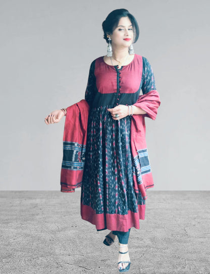 Handloom Aanarkali Kurta & Dupatta set